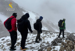 Rescatados tres j&oacute;venes gallegos a m&aacute;s de 2.300 metros de altura en Picos de Europa