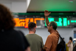 Restablecida la circulaci&oacute;n del AVE Galicia-Madrid tras la inspecci&oacute;n favorable de Adif