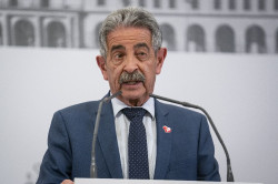 Revilla, a la espera de conocer el sumario del caso de Obras Públicas para saber si tomará medidas