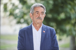 Revilla duda que Cantabria pueda obtener fondos por no aceptar el centro para refugiados