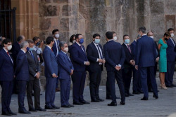 Revilla pregunt&oacute;  a Sanchez sobre el recurso de Valdecilla y la deuda que tiene contra&iacute;da con el centro de salud