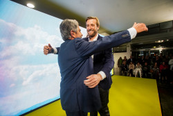 Revilla presenta al candidato del PRC a la Alcaldía de Santander y vaticina que tras las elecciones de mayo habrá un alcalde regionalista en la capital