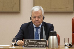 Reynders afirma que la situaci&oacute;n de Espa&ntilde;a es diferente a Polonia y Hungr&iacute;a, donde pueden suspender fondos europeos
