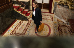 Ribera dice que "No vivimos en un Estado fallido cuando cada comunidad va a su aire"