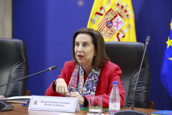 Robles, que no tiene ni idea de los espa&ntilde;oles que hay en Gaza, dice que las FFAA pueden evacuarlos