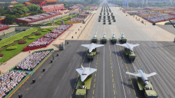 Rusia promete ayuda a China para "sobrepasar" el "potencial nuclear" de EEUU