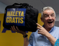 Ryanair actualizar&aacute; en semanas los medidores para el nuevo tama&ntilde;o de maletas gratis, ampliado en 5 cent&iacute;metros