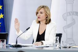 S&aacute;nchez a trav&eacute;s de su "portavoza" no concreta la fecha de la Conferencia de Presidentes y pide a Feij&oacute;o una posici&oacute;n com&uacute;n en financiaciaci&oacute;n