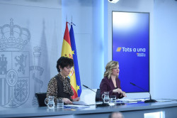 S&aacute;nchez ante las cesiones a los independentistas de control de fronteras e inmigraci&oacute;n se defiende con el famoso y "T&uacute; mas"