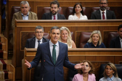 S&aacute;nchez ataca al PP cuando todo el pa&iacute;s espera su carta de dimisi&oacute;n