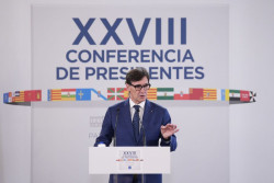S&aacute;nchez autoriza a la  Generalitat  recaudar el 100% del IRPF y al resto de la CCAA que las den