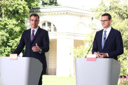 S&aacute;nchez defiende a Chaves y Gri&ntilde;&aacute;n tras la condena por el Supremo y los indultar&aacute; como hizo con los catalanes condenados por el Golpe de Estado