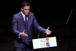 S&aacute;nchez defiende aumentar el gasto en Defensa ante el rearme  hasta los dientes de Marruecos