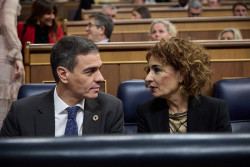 Sanchez prorroga los  Presupuestos del Estado de 2023 porque sus socios comunistas e independentistas no le apoyan 