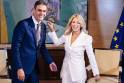 S&aacute;nchez (PSOE y Yolanda Diaz (Sumar) siguen con el "paripe" de estar negociando la investidura cuando todo est&aacute; firmado
