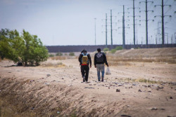 S&aacute;nchez, que no tiene suficiente con la entrada de miles de personas por el sur, permitir&aacute; la entrada de inmigrantes desde America Central y Sur