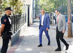 S&aacute;nchez se reivindica como &uacute;nica alternativa con su amnist&iacute;a a cuestas