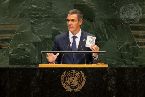 S&aacute;nchez se&ntilde;ala ahora que no ha habido invasi&oacute;n sino  desinformaci&oacute;n" y elogia a Marruecos  
