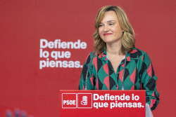 Sanchez sigue creando con Yoli su marca blanca, el partido comunista Sumar, para poder pactar despu&eacute;s de las elecciones  