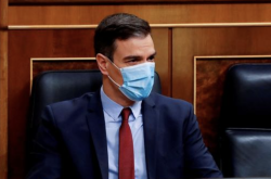 S&aacute;nchez sufre para renovar, Casado demuestra otra manera de gobernar y Arrimadas no va al pleno para expresar su apoyo al gobierno