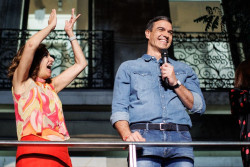 S&aacute;nchez vuelve a tumbar los pron&oacute;sticos y se agarra a un bloqueo que le permite resistir