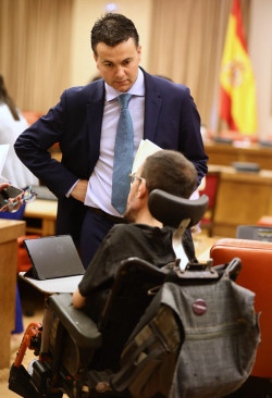 S&aacute;nchez y comunistas a palos por La Ley Audiovisual, la cuesti&oacute;n del S&aacute;hara, la reforma fiscal, el espionaje de Marruecos, la OTAN,Ucrania etc pero no rompen y el desgobierno es total