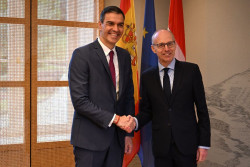 S&aacute;nchez y el primer ministro de Luxemburgo apuestan por fortalecer la industria de defensa europea y apoyar a Ucrania
