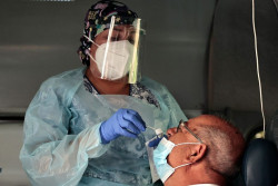 Sanidad notifica 6.703 nuevos casos de coronavirus, 107 muertes y la incidencia se sit&uacute;a en 149