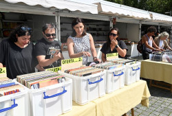 Santander acoge hasta el domingo la Feria Internacional del disco con 15 puntos de venta