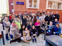 Santander dedica una nueva calle al sacerdote César de la Campa en el Grupo Los Pinares
