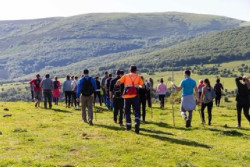 Se reactiva la b&uacute;squeda del joven desaparecido en Campoo con un centenar de efectivos y el helic&oacute;ptero