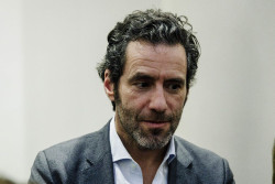 S&eacute;mper asegura que el PP apoyar&aacute; la reforma del `solo s&iacute; es s&iacute;` del PSOE si no es "una chapuza 2" y corrige los errores