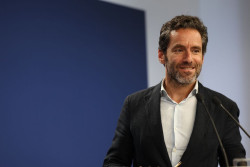 S&eacute;mper dice que si S&aacute;nchez gobierna har&aacute;n una oposici&oacute;n "contundente" y ve "mucha gente capaz" en el PP para ejercerla
