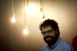 Sergio del Molino publica `Un tal Gonz&aacute;lez`: "La Transici&oacute;n sali&oacute; de chiripa"
