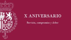 "Servicio, compromiso y deber", el emblema elegido por el Rey en el d&eacute;cimo aniversario de su proclamaci&oacute;n