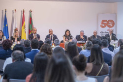 Silva destaca la apuesta del Gobierno por seguir mejorando el "magnífico" sistema educativo de Cantabria