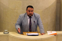 Solanas, antes PP, se lanza al control de CS, presentándose a las primarias.