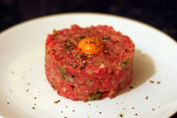 Steak tartar de solomillo, para chuparse los dedos