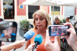 Susana D&iacute;az critica el "espect&aacute;culo bochornoso" de Leire D&iacute;ez: "Deb&iacute;a estar fuera del PSOE desde que se conoci&oacute; todo"
