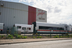 Talgo enfrenta posibles sanciones por el retraso en la entrega a Renfe de otros 13 trenes AVE
