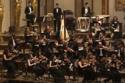 Telef&oacute;nica celebra su centenario con un ciclo de conciertos por quince ciudades espa&ntilde;olas, uno en Laredo