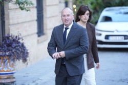 Tellado dice que el fiscal general "presuntamente delinquió siguiendo órdenes de Moncloa": "Somos una anomalía mundial"