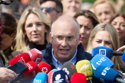 Tellado (PP) asegura que Robles habr&aacute; "perdido toda dignidad" si no dimite hoy tras los mensajes de S&aacute;nchez
