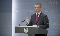 Tiene que ser el PNV el que reclama al Gobierno central medidas para mejorar la l&iacute;nea ferroviaria Santander-Bilbao 