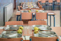 Torrelavega destina 77.000 euros en ayudas para el servicio de comedor escolar y para asociaciones de mayores