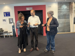 Torrelavega mejora la accesibilidad auditiva en el Teatro Municipal Concha Espina