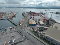 Transportes destina  372  al Puerto de Santander