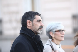 Trapero reivindica una polic&iacute;a democr&aacute;ticamente "avanzada" que no act&uacute;e de forma partidista