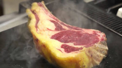 Un estudio evidencia que la carne roja da&ntilde;a las arterias y aumenta el riesgo de enfermedad cardiaca en la vejez