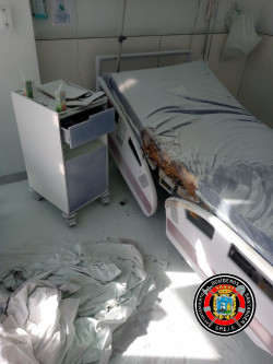 Un herido y ocho asistidos por humo al incendiarse el colchón de una cama en Valdecilla